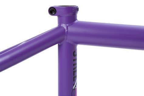 SUNDAY STREET SWEEPER FRAME
Hot Pink/Purple Fade
20.75 TT