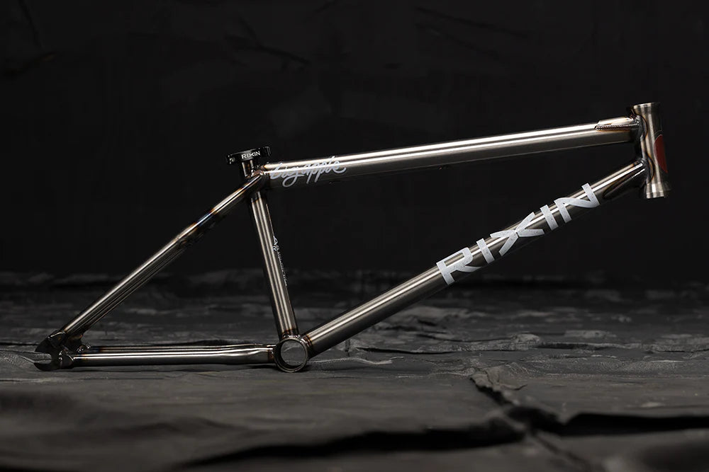 RIXIN billy perry signature big apple frame RAW
 $440.00 USD 21”TT