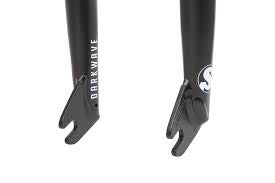 SUNDAY DARKWAVE FORK
Rustproof Black