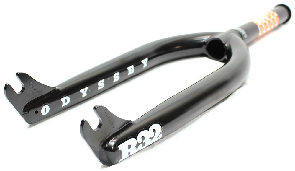 ODYSSEY R32 FORKS
Rustproof Black