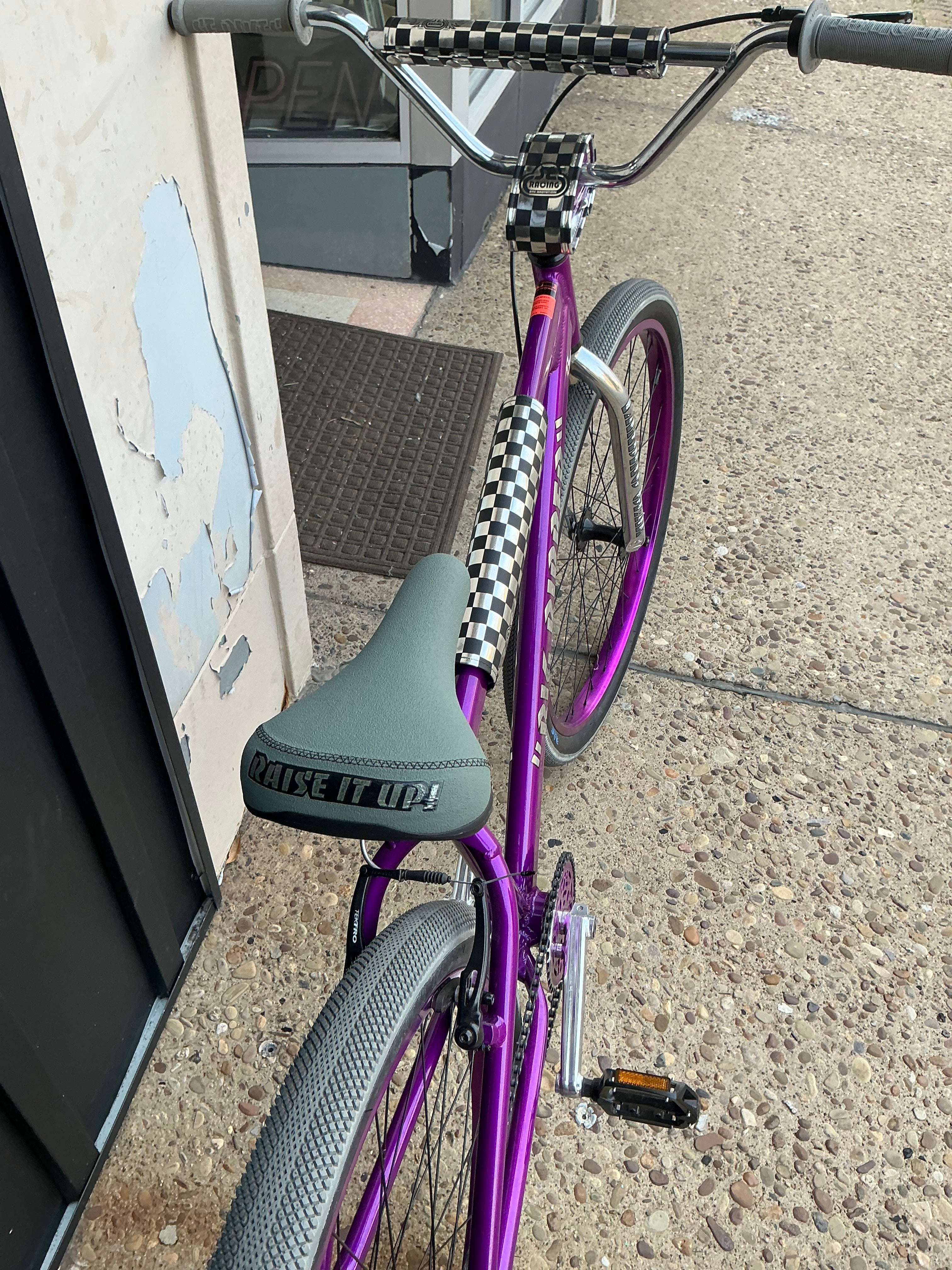 SE Bikes 29” – Purple Rain – Pre‑Owned – Good Condition “IN STORE PICK UP ONLY”