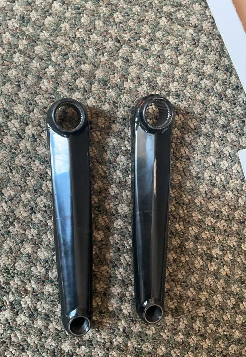 ** Pre-Owned** Cult Hawk Cranks 170mm Black ** Pre-owned**