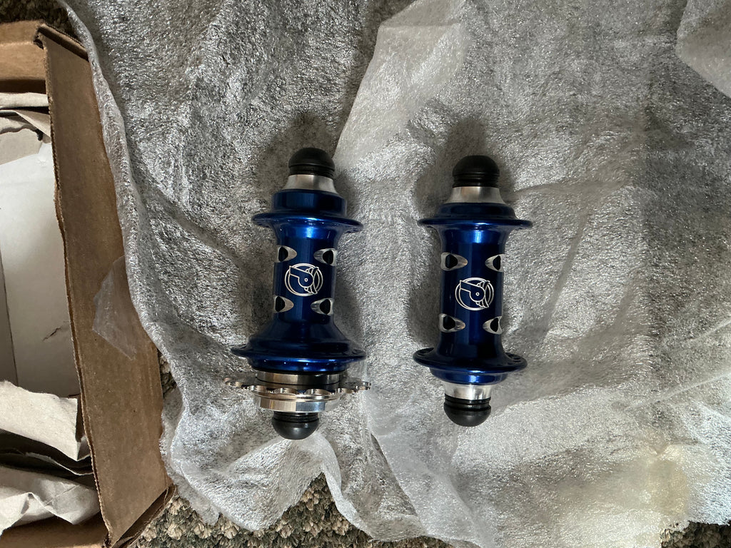 Profile Racing Mini Cat's Eye Cassette Hub Set (Blue). NOS