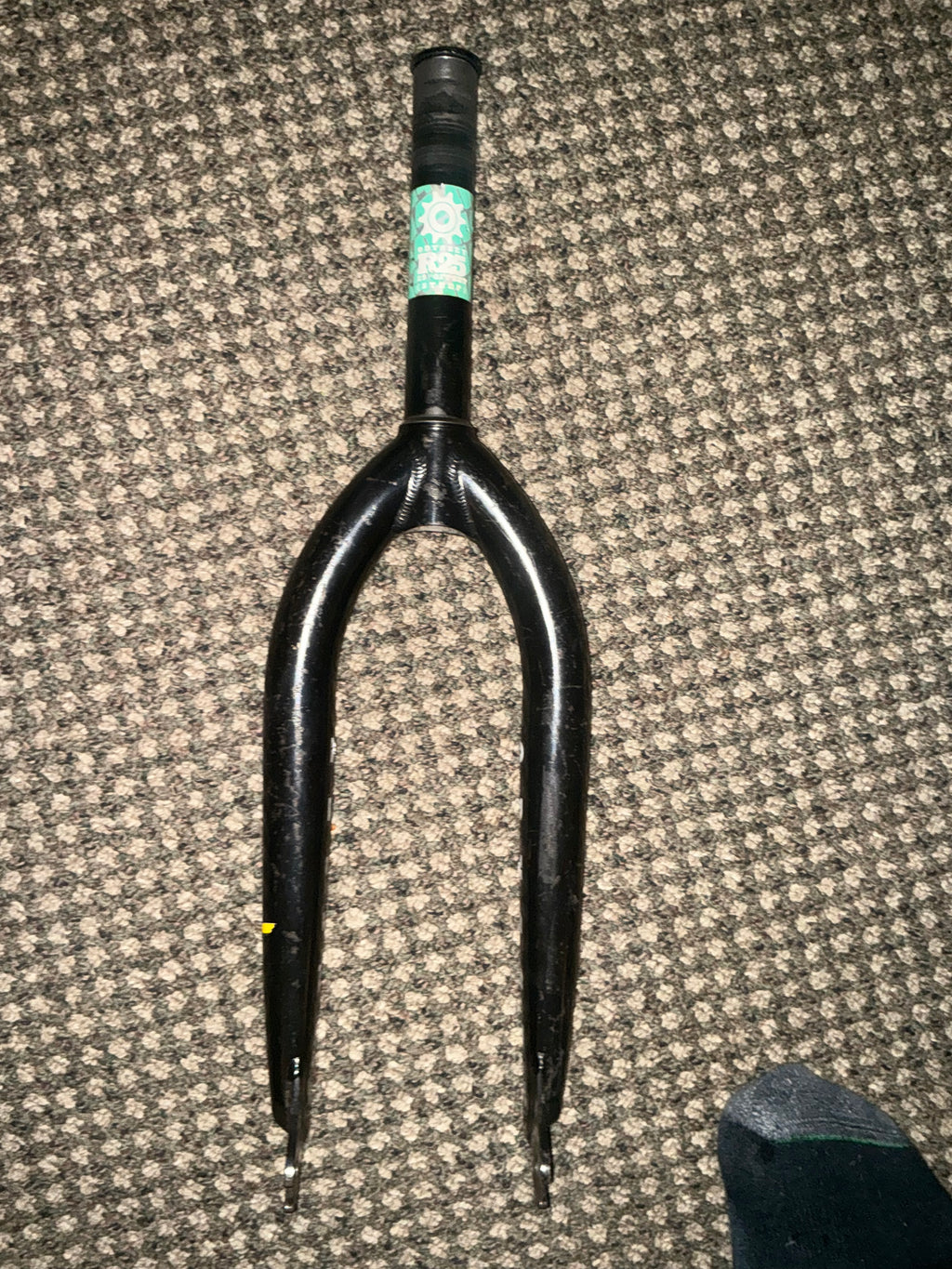 Odyssey R25 Forks – Black (Pre‑Owned, Rider Condition)