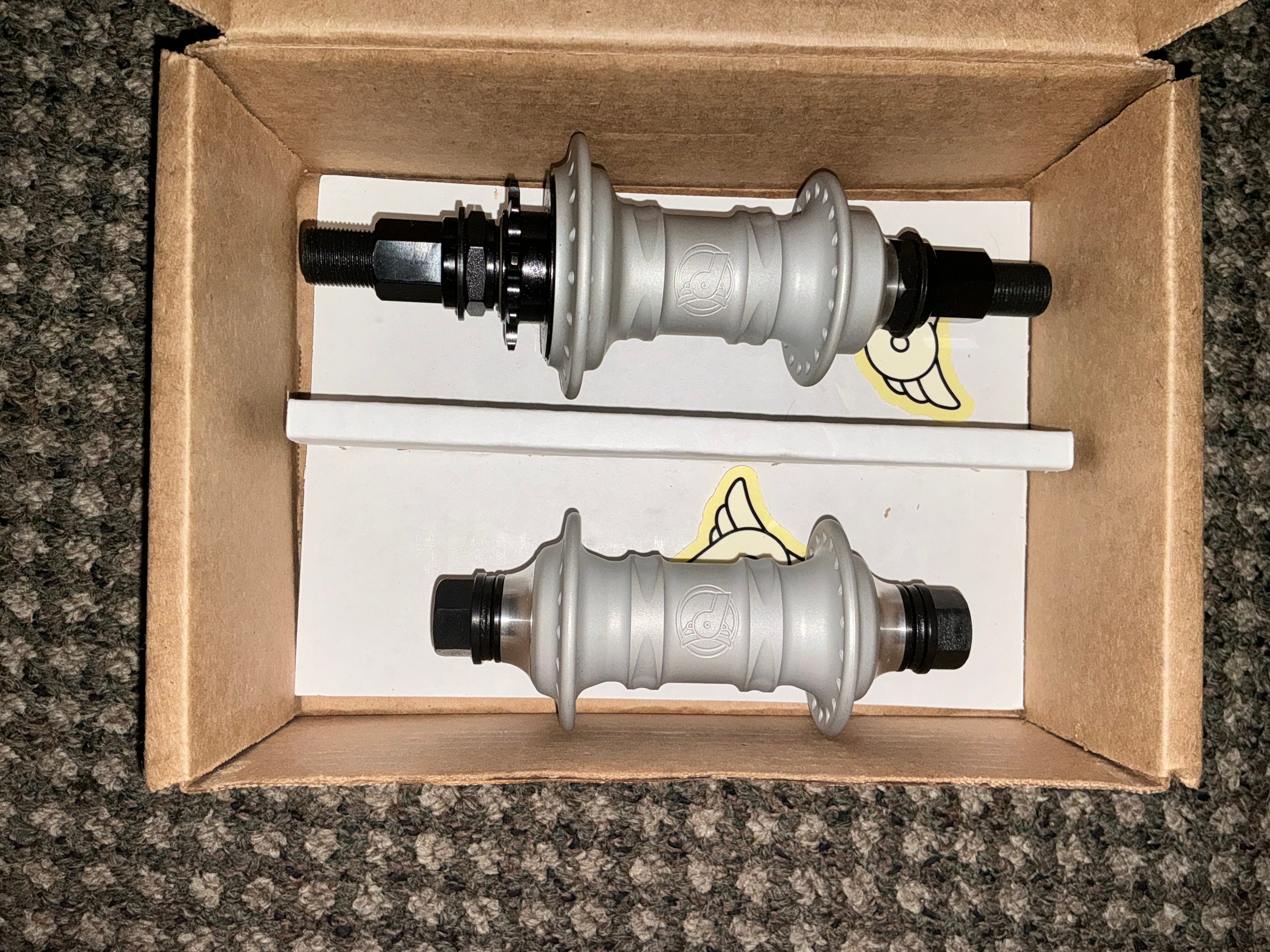 Profile Racing
WINTER CLOUD MINI CASSETTE HUBSET NOS