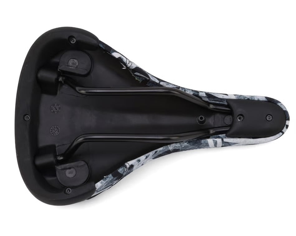 Rixin Noise Railed Seat (Black)