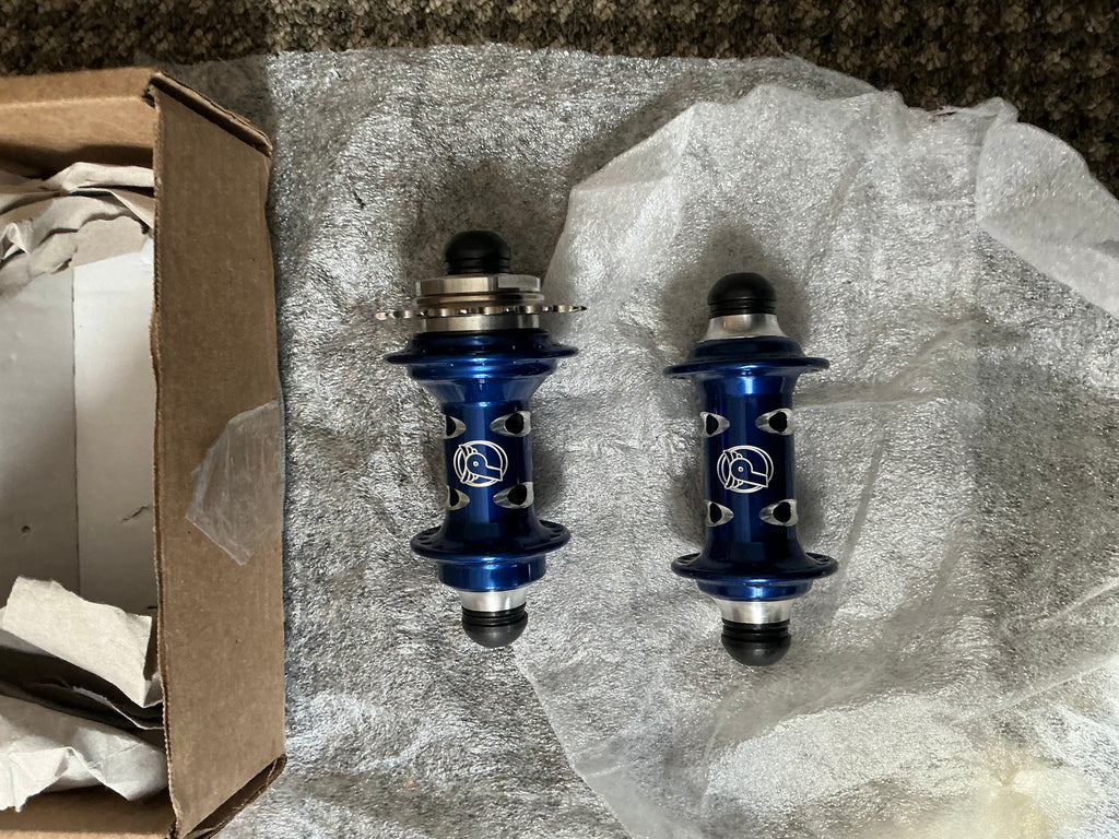 Profile Racing Mini Cat's Eye Cassette Hub Set (Blue). NOS