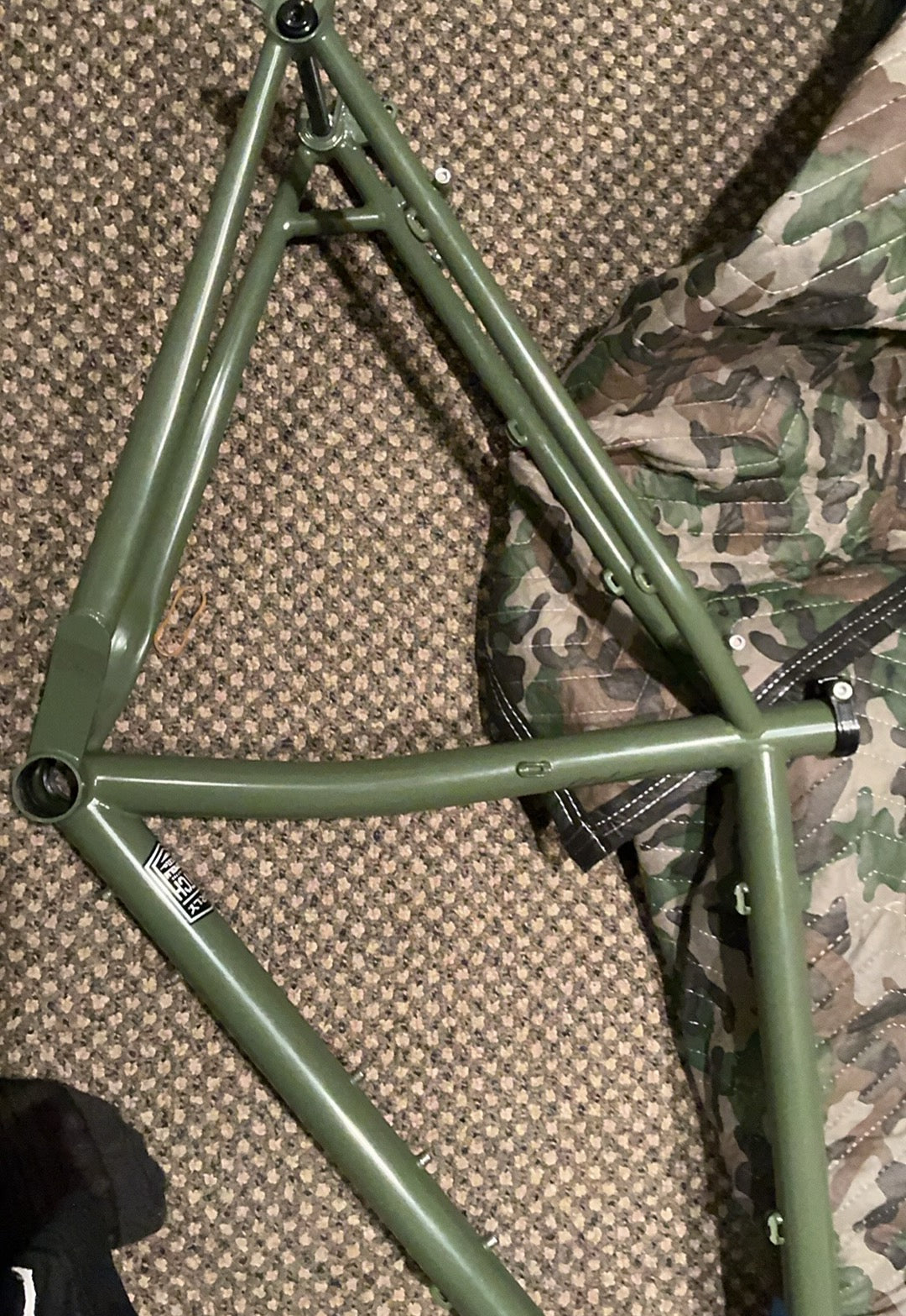 ** PRE-OWNED** 
Surly Krampus Frameset - 29", Steel, British Racing Green, Size Large