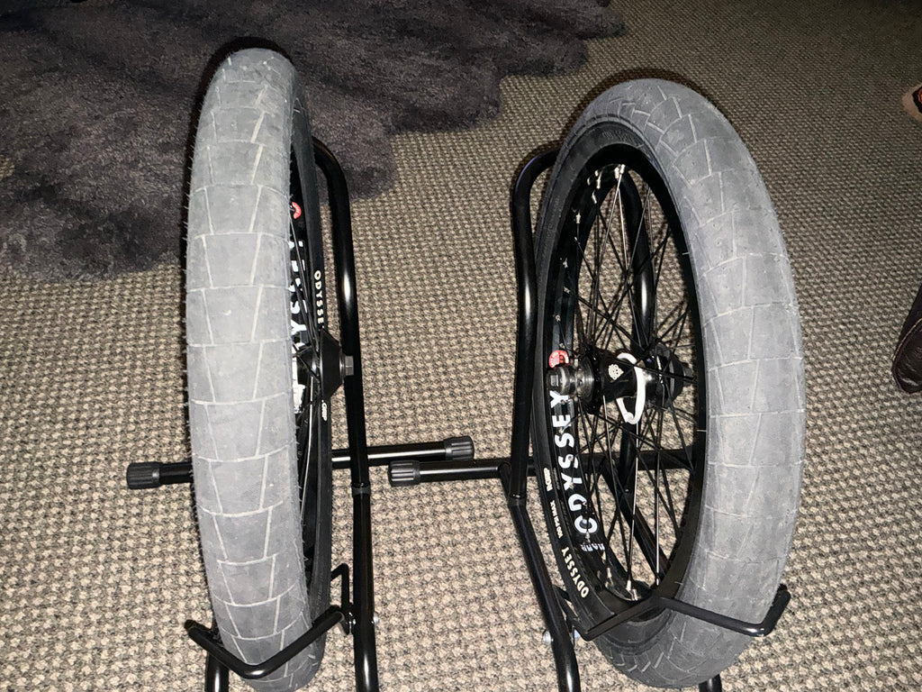 ** PRE-OWNED ** Odyssey Hazard Lite LHD Wheelset ** PRE-OWNED ** AS IS