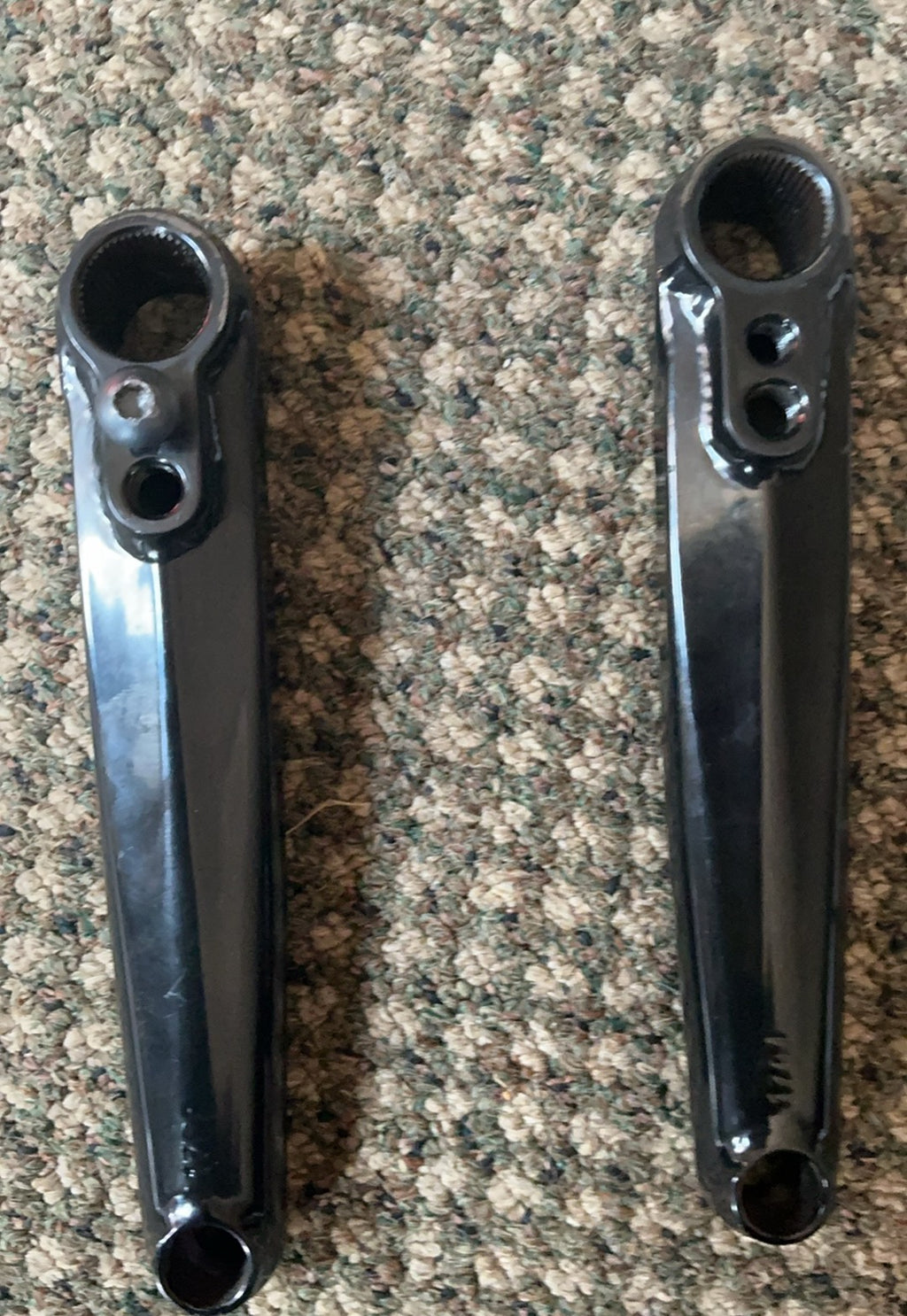 ** Pre-Owned** Cult Hawk Cranks 170mm Black ** Pre-owned**