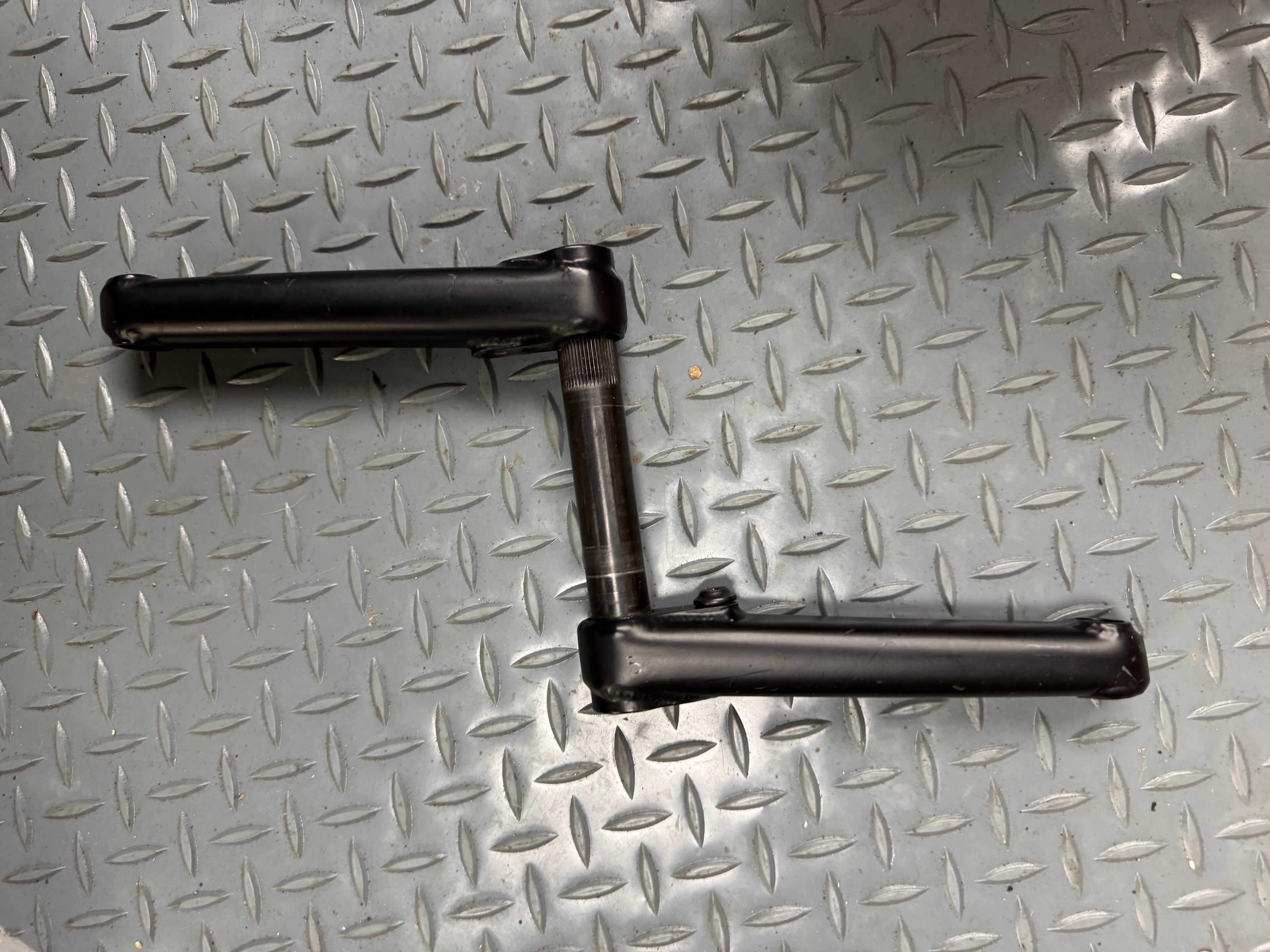 Pre‑Owned Fiend Team 2.5PC Cranks – 165mm / 22mm Spindle