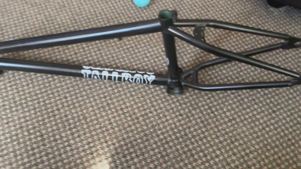 ** Pre-Owned ** S&M TallBoy 21TT ** Pre-Owned**